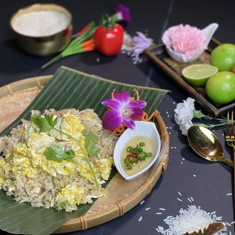 Savor Your Lunch with Thai Flavors
