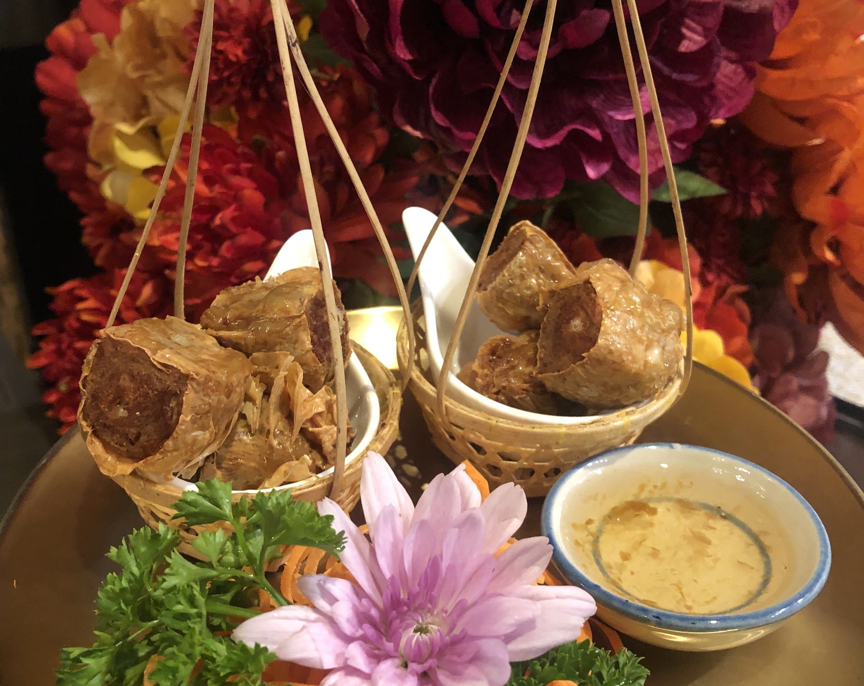 Golden Crab Meat Balls (6).