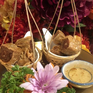 Golden Crab Meat Balls (6)